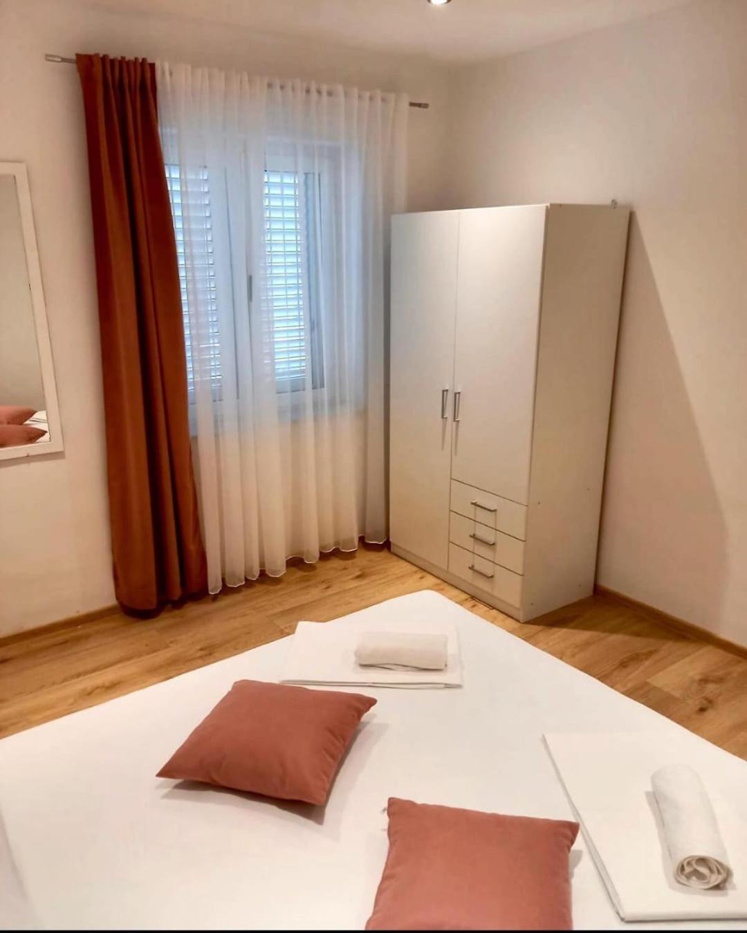 Apartment Ruzo Moja ザダル エクステリア 写真